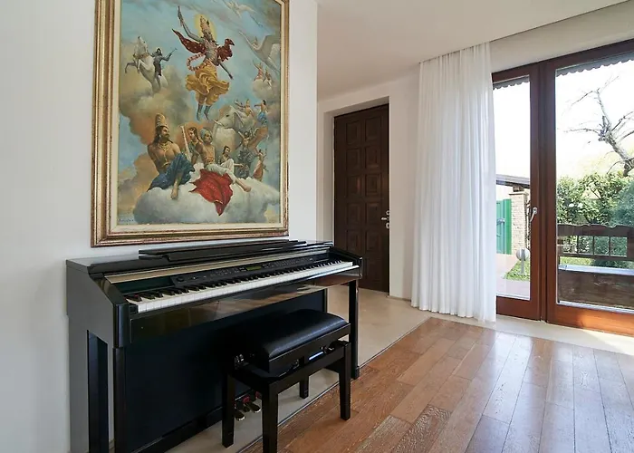 Milan-Como Lake-Rho Fiera Luxury Design Villa