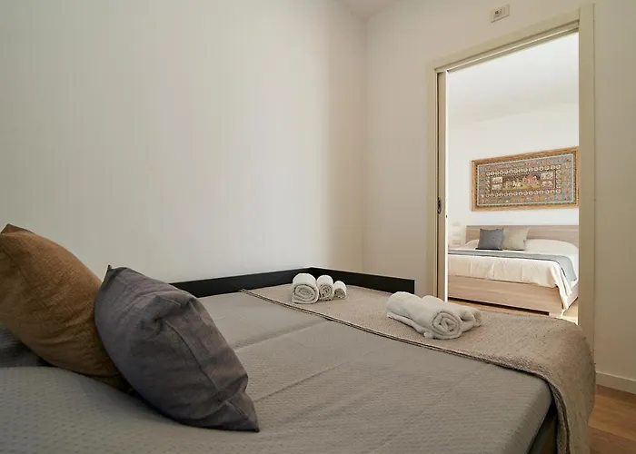 Milan-Como Lake-Rho Fiera Luxury Design Villa