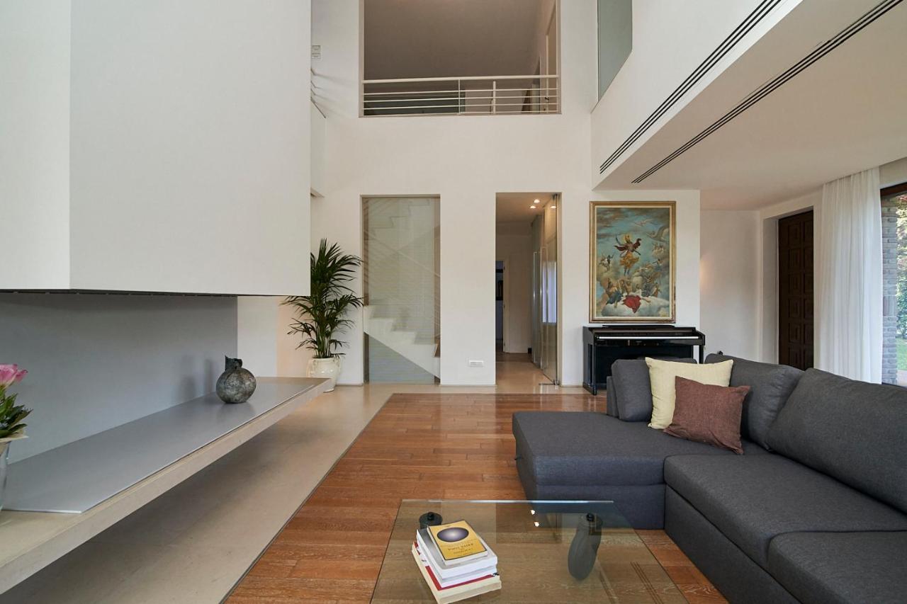 Villa Milan-como Lake-rho Fiera Luxury Design Barlassina